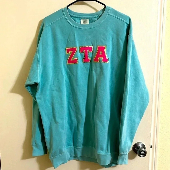 Zeta Tau Alpha Embroidered Greek Lettered Crewneck - Picture 1 of 4